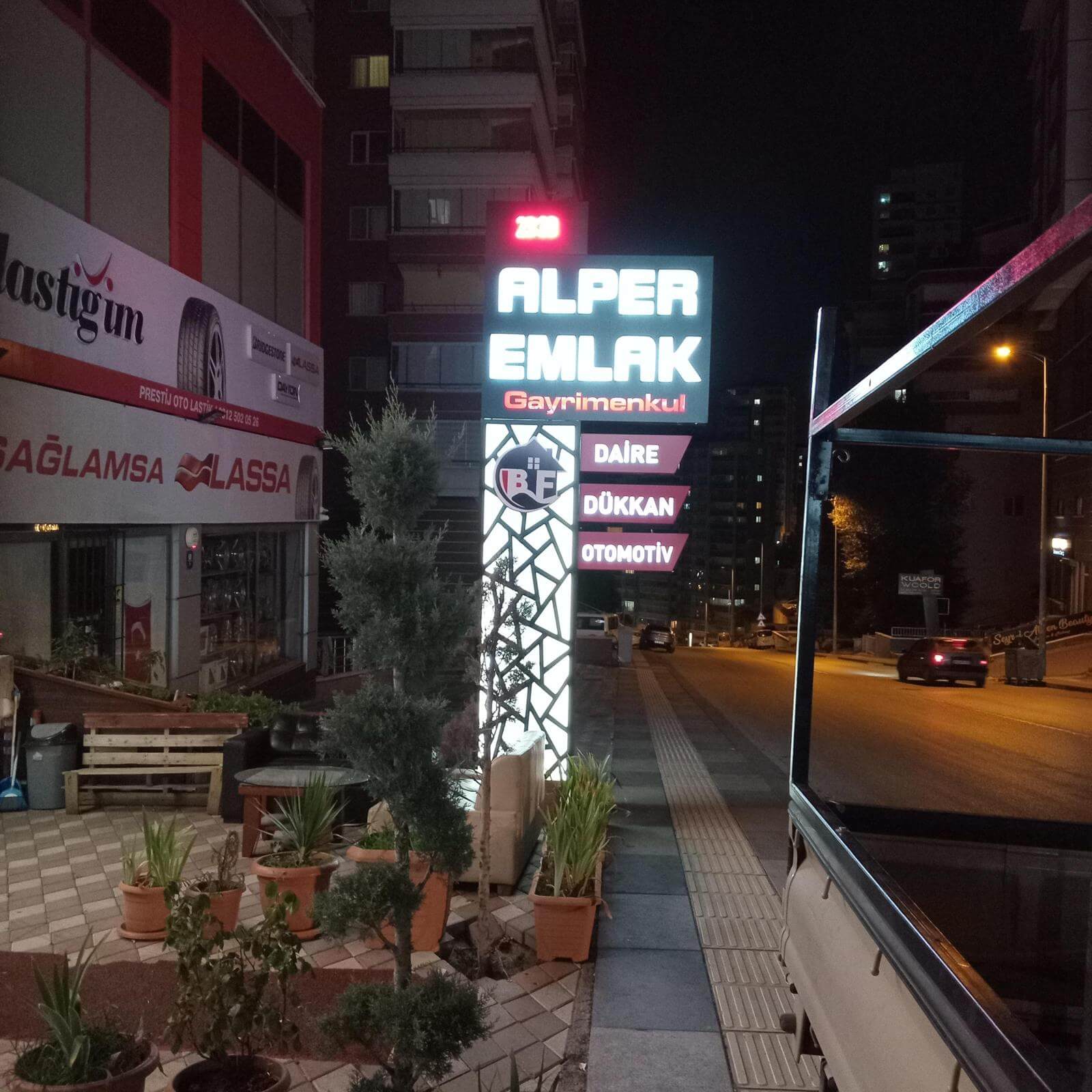 Kutu Harf Tabela